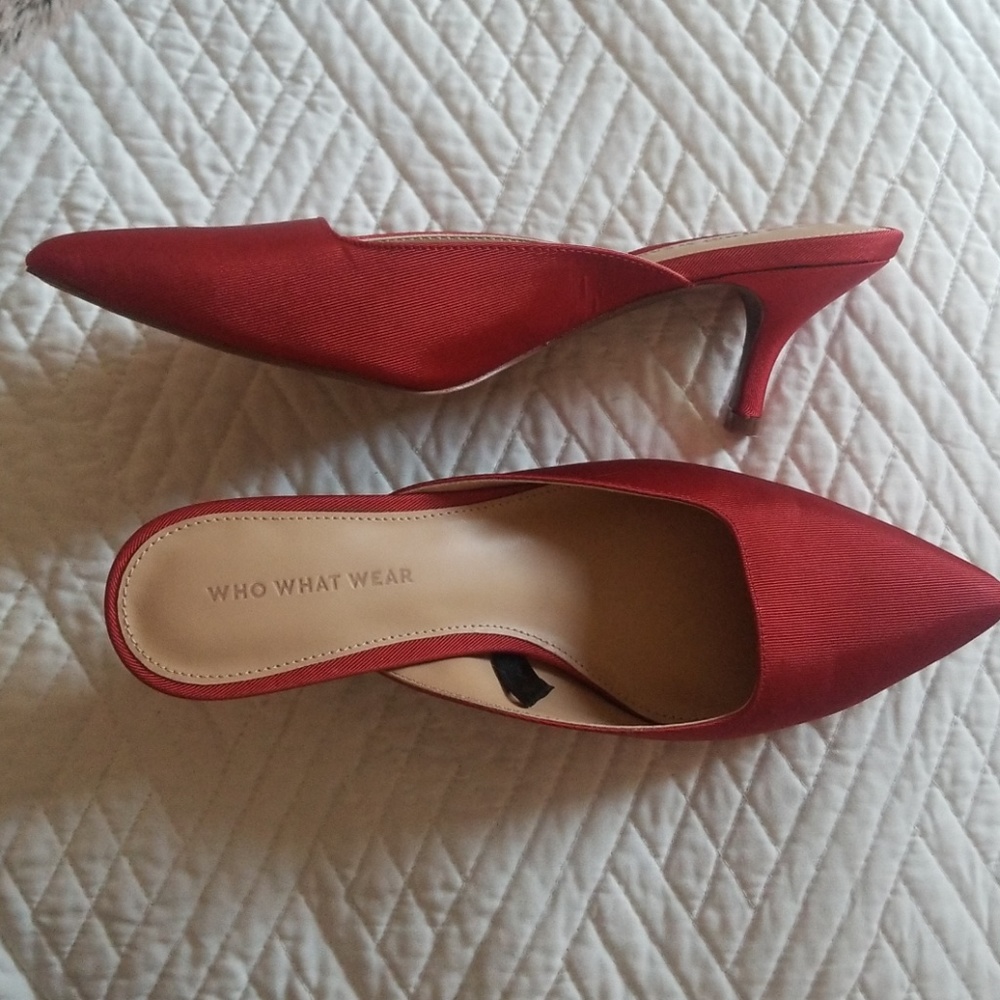 NEW 8.5 Who What Wear Red Kitten Heels